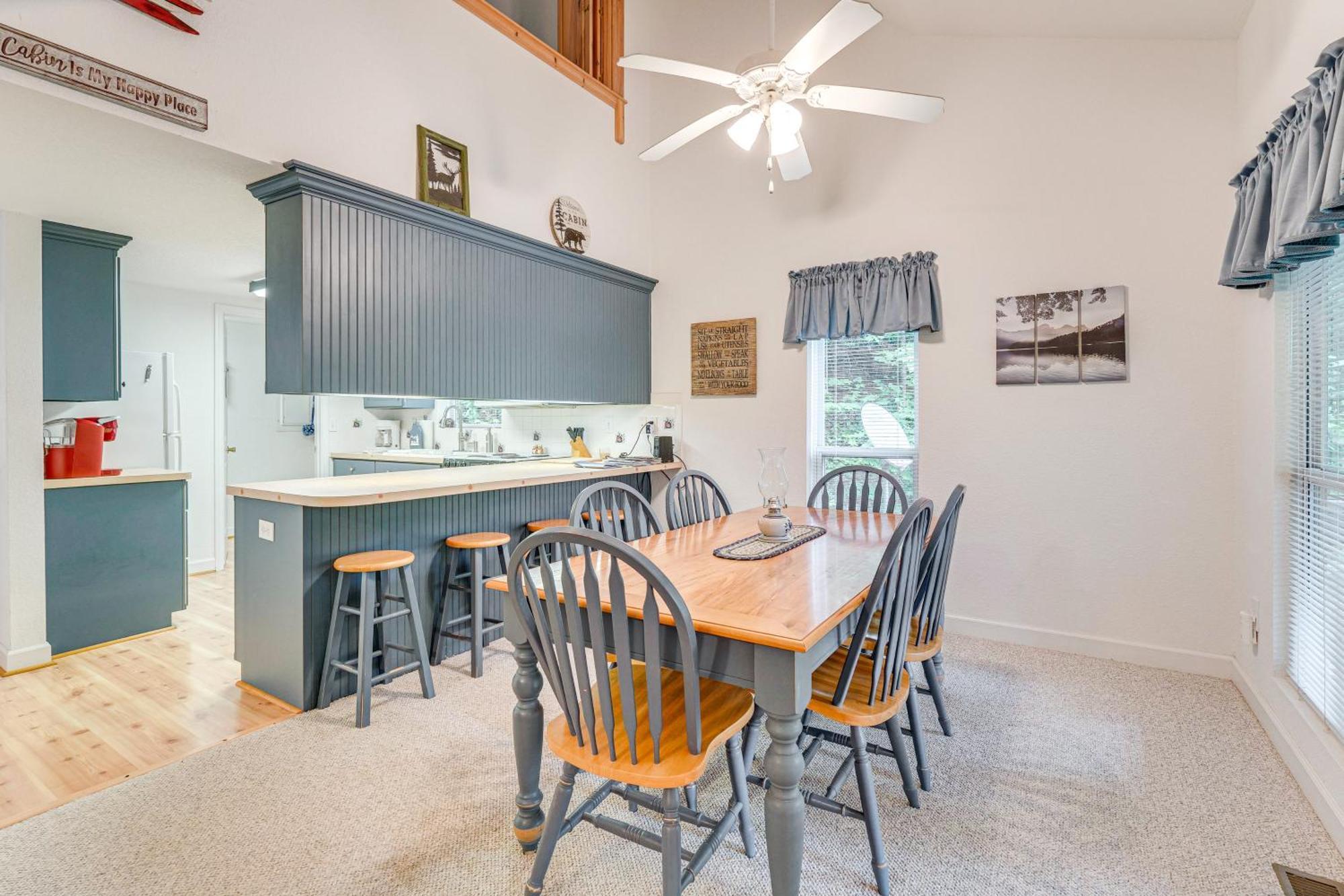 Secluded Cabin With Porch - 7 Miles To Lake Chatuge! Hayesville Exterior photo