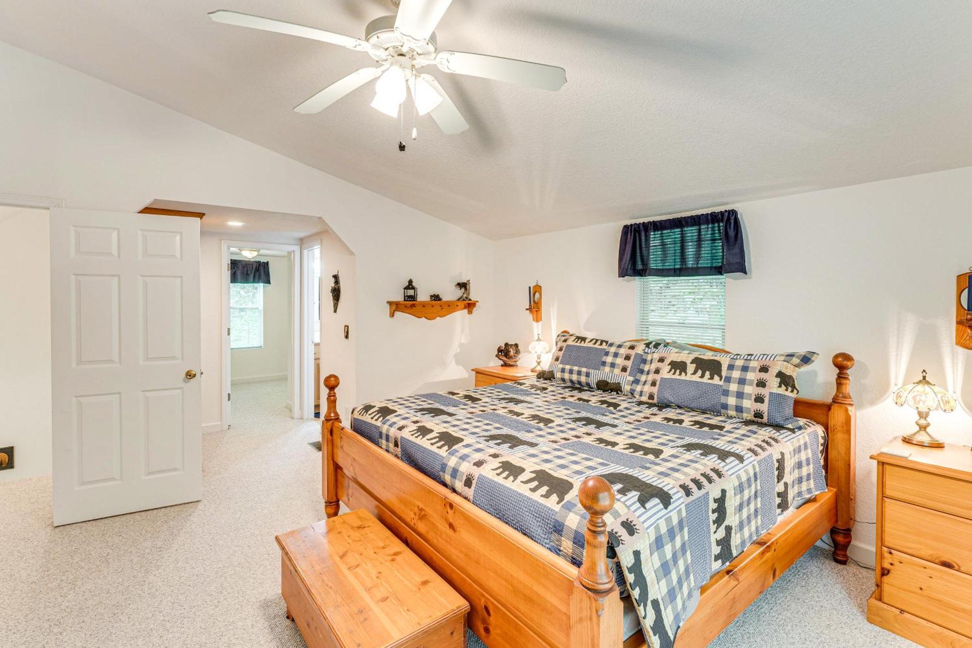 Secluded Cabin With Porch - 7 Miles To Lake Chatuge! Hayesville Exterior photo